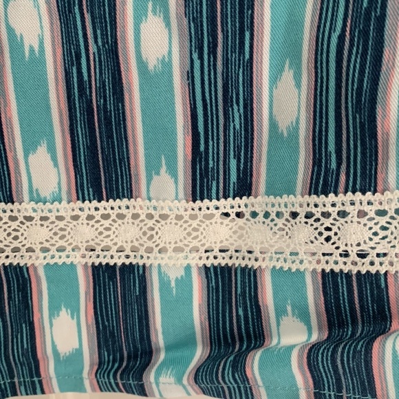 Southern Tide Sleeveless Top with buttons and lace on the back sz S NWT - Picture 8 of 9